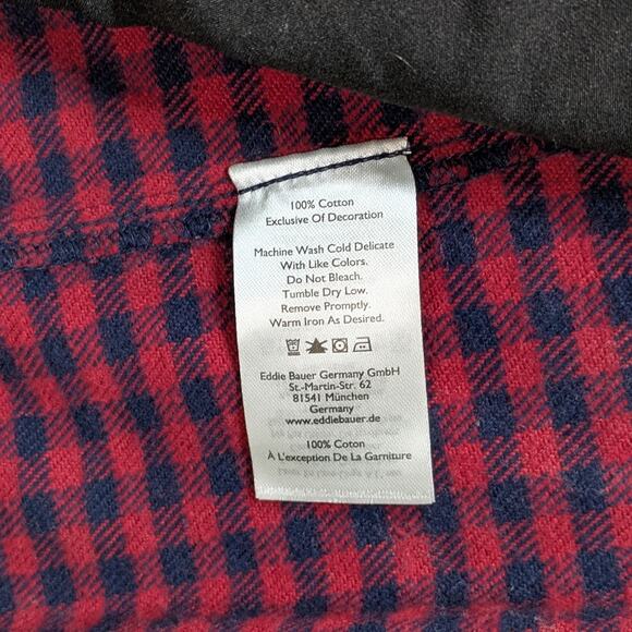Eddie Bauer Women’s Hooded Flannel Shirt M Red Black Plaid Button Up Outdoor - Picture 7 of 12